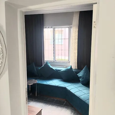 Fatih Kadinlar Pazari Istanbul